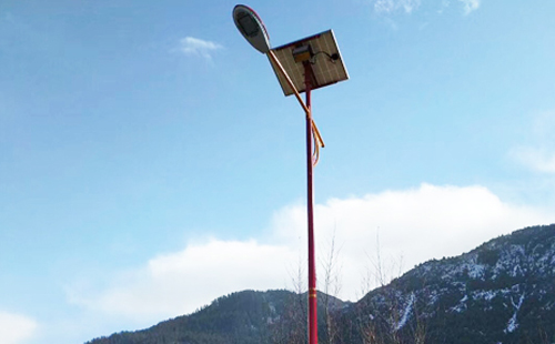 如何选择高质量的麦积太阳能路灯材料：全方位指南