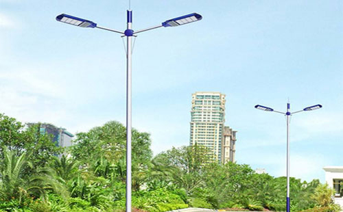 麦积太阳能路灯地脚螺栓规格：防止倾倒的关键